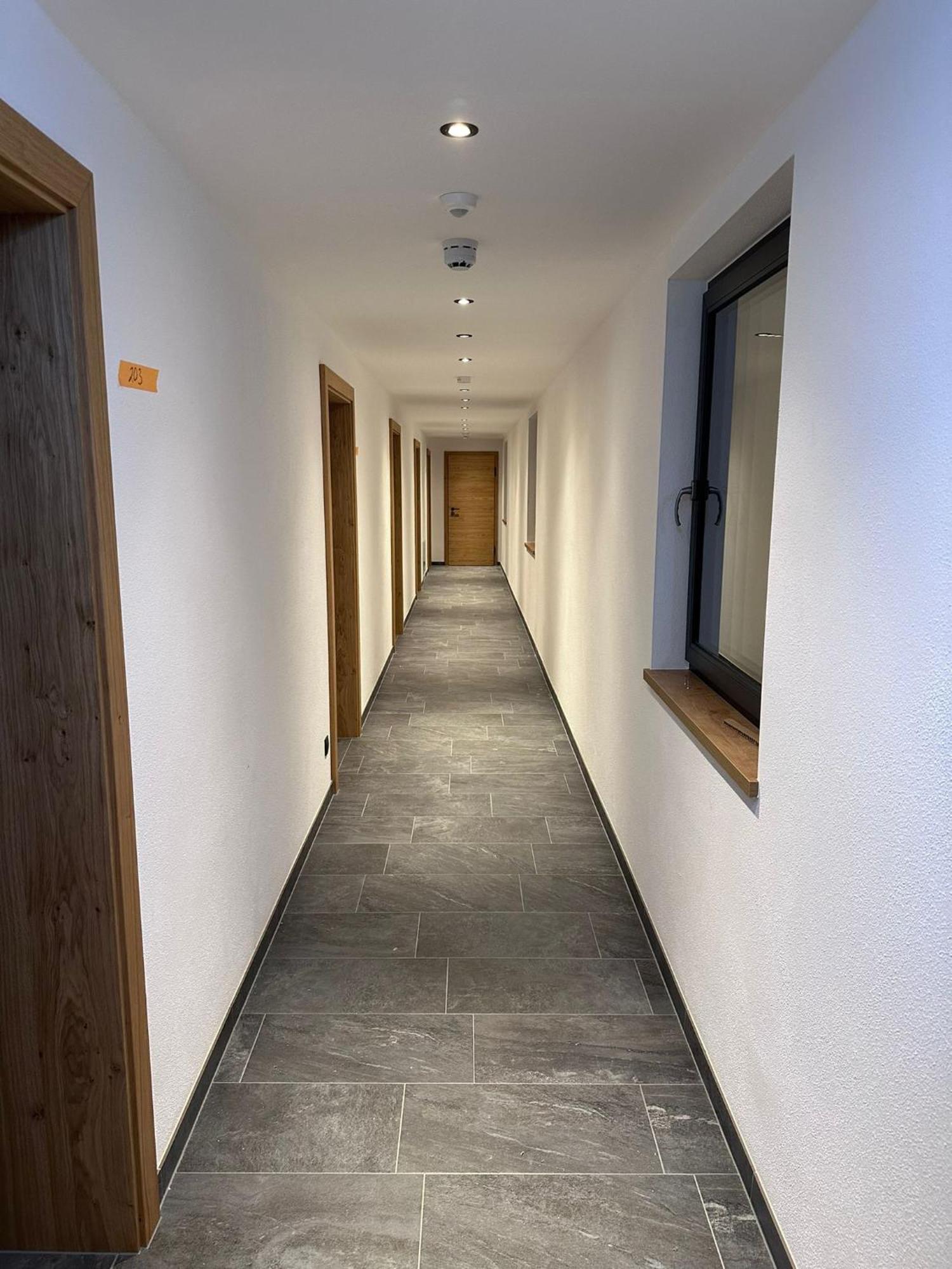 Roessl Lodge ゲルロス エクステリア 写真
